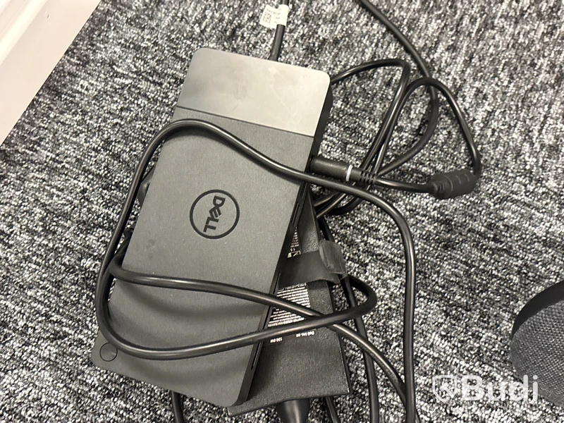 Monitorer, headset & dockningsstation
