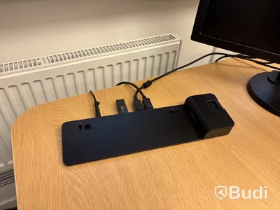 Komplett kontor med 3 st arbetsplatser