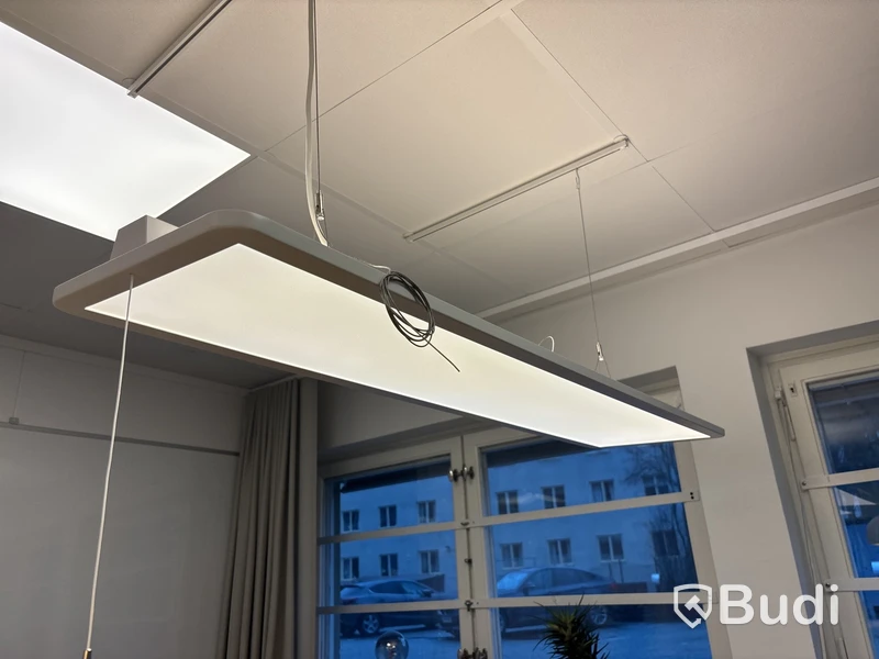 Komplett kontor med 3 st arbetsplatser