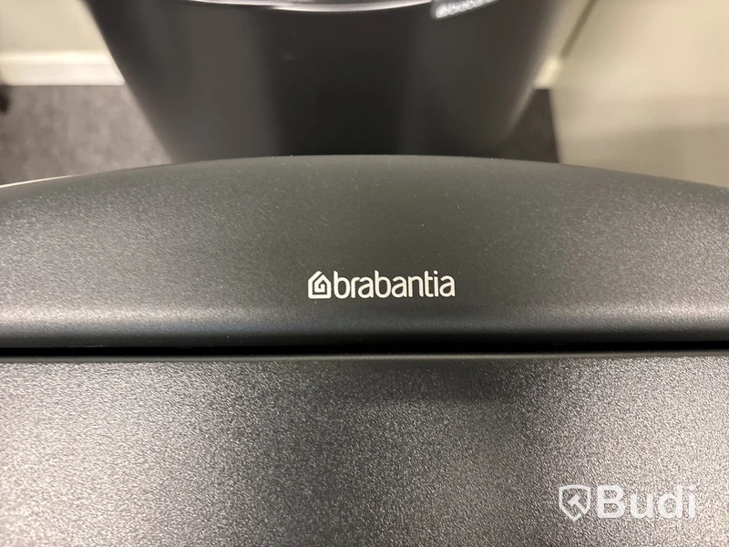 2 st. Papperskorgar Brabantia