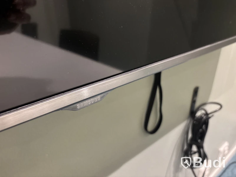 Tv Samsung 50 tum, inkl. kamera Logitech och fjärrkontroll