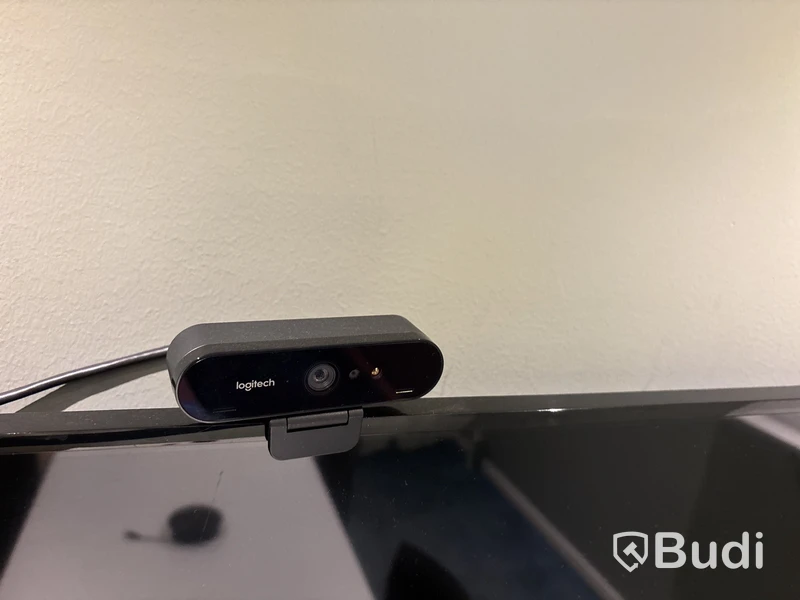 Tv Samsung 50 tum, inkl. kamera Logitech och fjärrkontroll