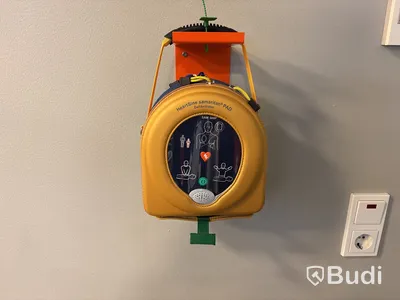 Hjärtstartare HeartSine samaritan PAD, inkl. vägghållare