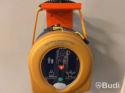 Hjärtstartare HeartSine samaritan PAD, inkl. vägghållare