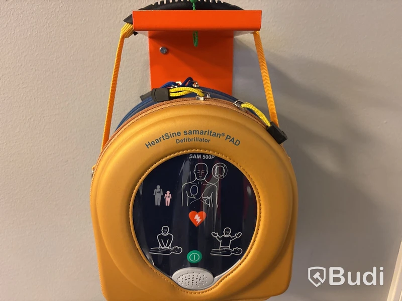 Hjärtstartare HeartSine samaritan PAD, inkl. vägghållare