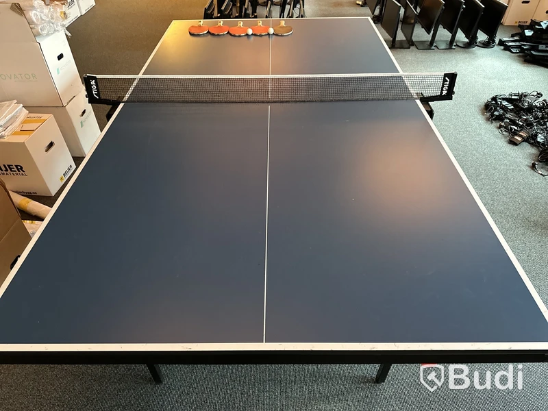 Pingisbord Stiga inkl 5 st. pingisracket