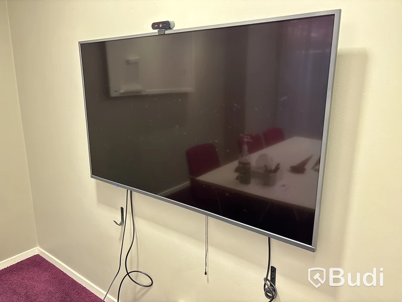Tv-skärm 55 tum, Voxicon inkl. kamera Logitech
