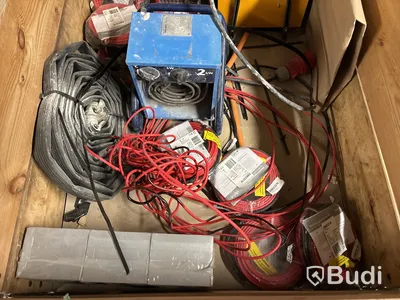 Byggcentraler, elkablage 400V, belysning & värmefläktar - 3 pall