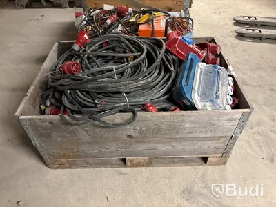 Byggcentraler, elkablage 400V, belysning & värmefläktar - 3 pall