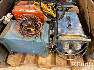 Byggcentraler, elkablage 400V, belysning & värmefläktar - 3 pall