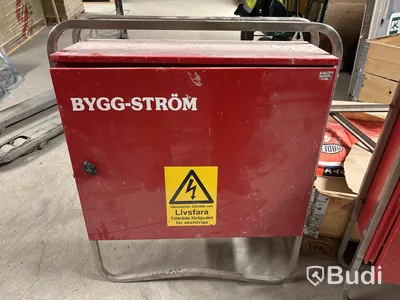 4 st undercentraler Bygg-Ström & Satema U63 & U32