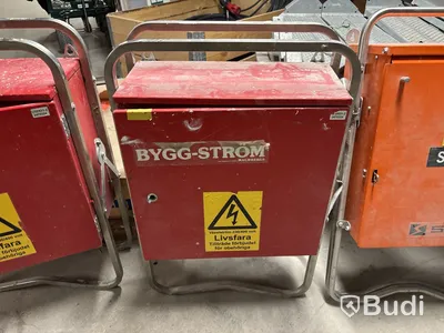 4 st undercentraler Bygg-Ström & Satema U63 & U32