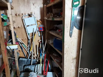 Container 20 fot, isolerad med el och värmefläkt inkl innehåll
