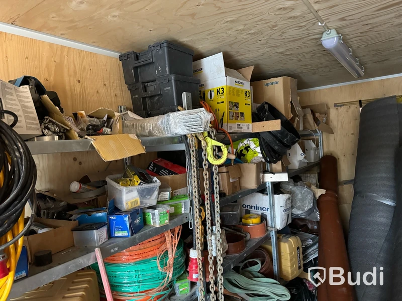 Container, 20 fot inklusive innehåll