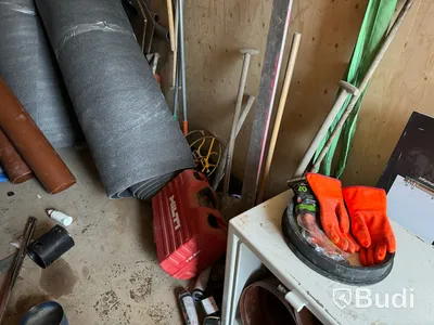 Container, 20 fot inklusive innehåll