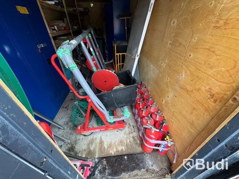 Container, 20 fot inklusive innehåll