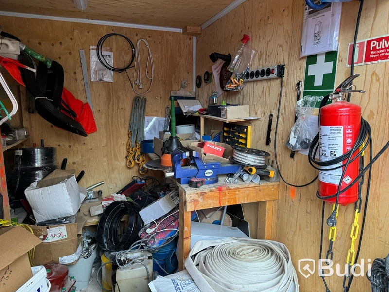 Container, 10 fot inklusive innehåll