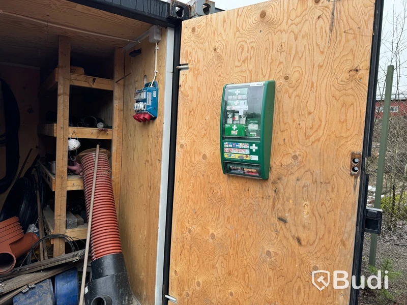 Container, 10 fot inklusive innehåll