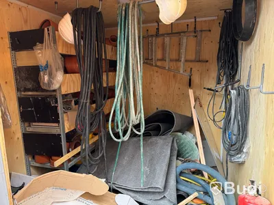 Container, 10 fot inklusive innehåll