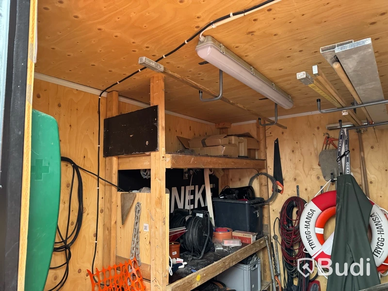 Container, 10 fot med innehåll