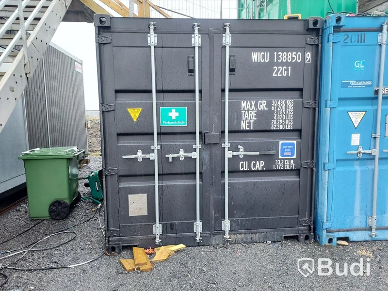 Container 20" isolerad, elcentral, värmefläkt inkl innehåll