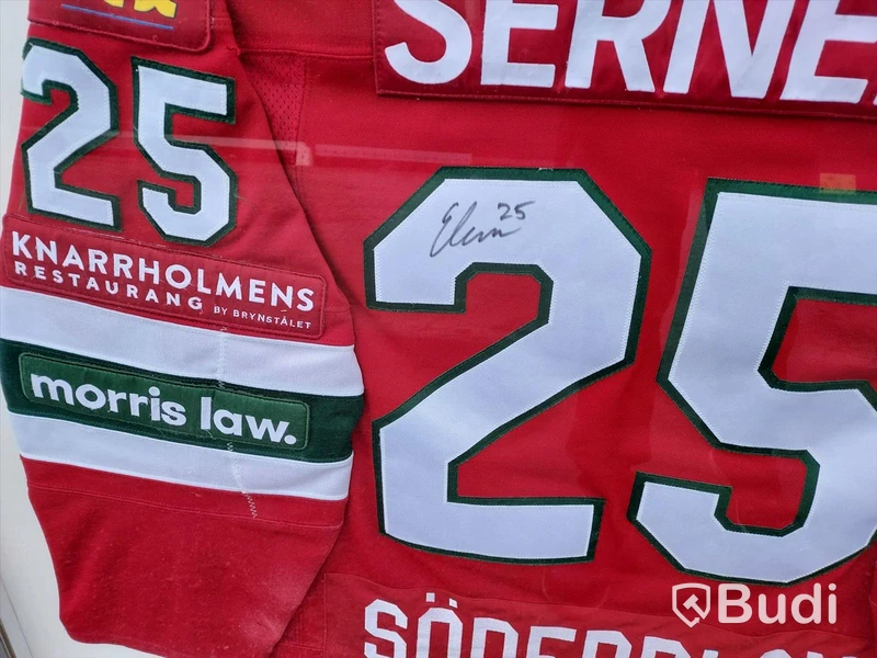 Hockeytröjor Västra Frölunda nr 25 samt 44 signerade