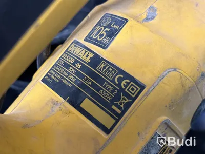 DeWalt Slagborrmaskin 650W 230V i väska