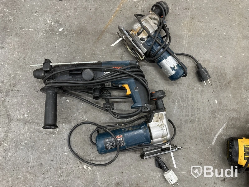 Parti med diverse Bosch verktyg