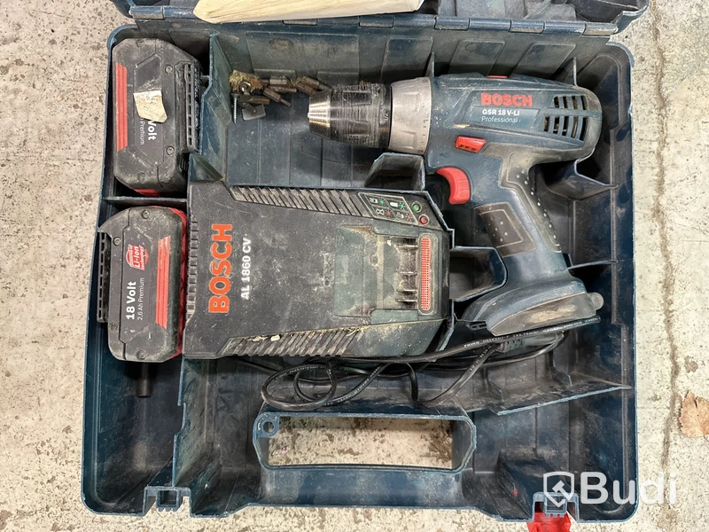 Borrmaskin Bosch GSR 18-V-LI Professional med batterier och laddare