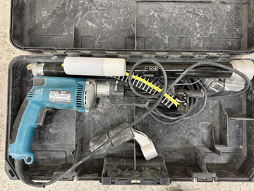 Gipsskruvdragare Makita 6824