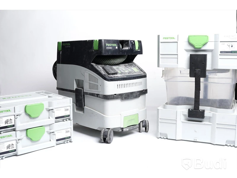 Festool parti med Dammsugare, CT-stoftavskiljare och Rengöringsset Universal. Nypris ca 15136 kr.