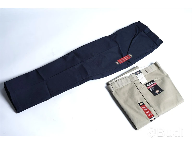 Dickies, 2 st Arbetsbyxor - 874 Original Fit - strl W44/L32. Nypris 1498 kr