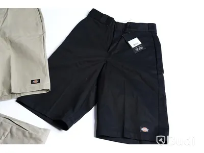 Dickies, 3-pack - arbetsshorts, Multi Pocket 13″ (loose fit) - strl W30. Nypris 1947 kr
