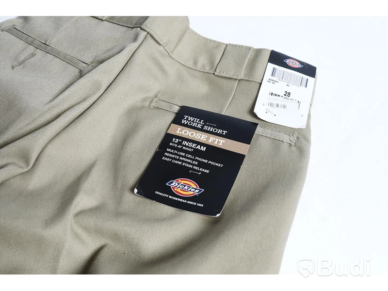 Dickies, 2 st - arbetsshorts, Multi Pocket 13″ (loose fit) - strl W28. Nypris 1298 kr