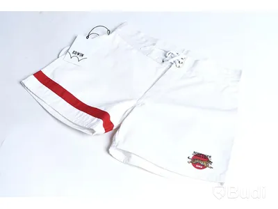 Pace/Edwin, 3-pack - Pace Shorts Khaki - strl W28 & W29, Edwin Malibu surfshorts - strl S. Nypris 1897 kr