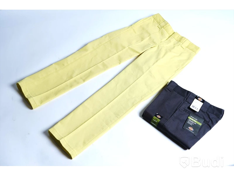 Dickies, 2 st Arbetsbyxor - 873 Slim Straight - strl W30/L32. Nypris 1498 kr