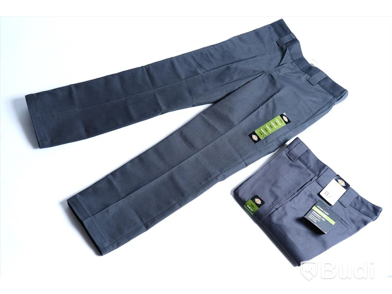 Dickies, 2 st Arbetsbyxor - 873 Slim Straight - strl W30/L30. Nypris 1498 kr