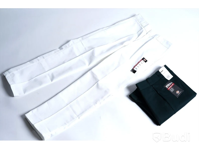 Dickies, 2 st Arbetsbyxor - 874 Original Fit - strl (vita) W33/L34 & (gröna) W33/L32. Nypris 1498 kr
