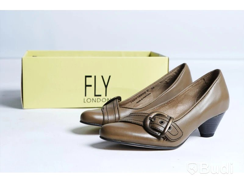 Sandaletter - Fly London, quant olive - stl 36. Nypris 999 kr