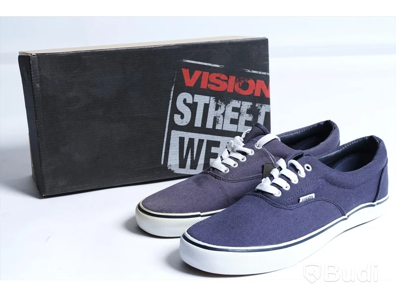 Sneakers - Vision (navy) - stl 46. OBS! Högersko har defekt färg/sula slitage