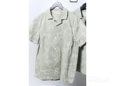 Skjorta 2st, strl M - TSPTR Dry Goods. Nypris 4 490kr.