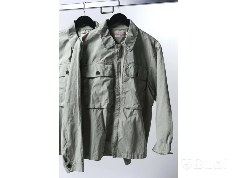 Skjorta 2st, strl XXL - TSPTR Dry Goods. Nypris 5 390kr.