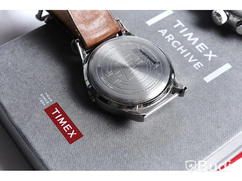 2 st klockor - Timex