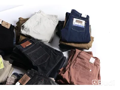 Jeans/Chinos i parti (ca 38 par)- Wrangler, Edwin m.m. Olika storlekar.