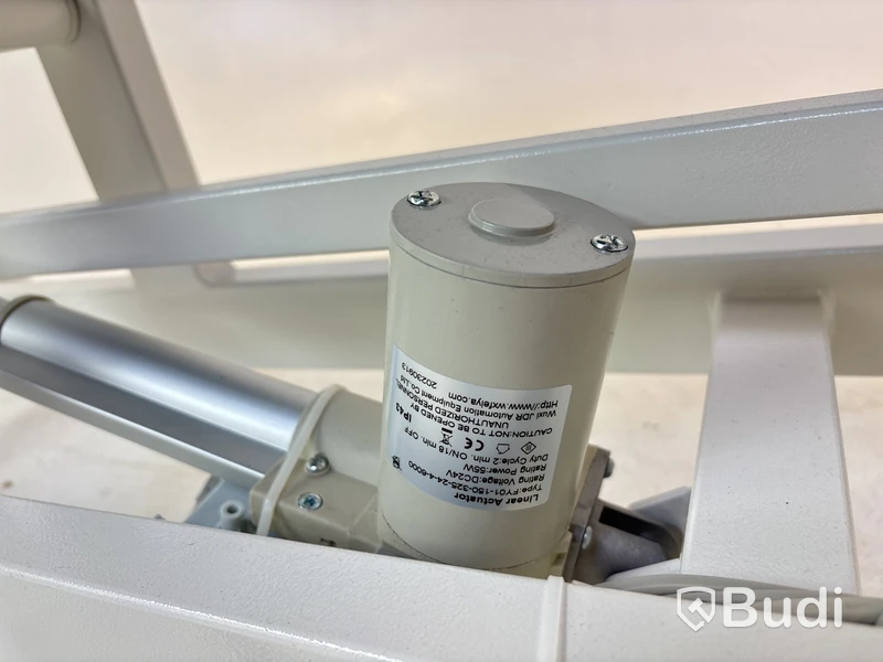 Elektrisk behandlingsbänk