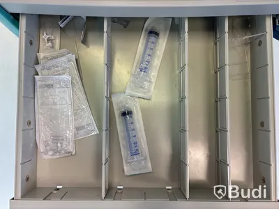 Medicinvagn och 2 st. förvaringsskåp