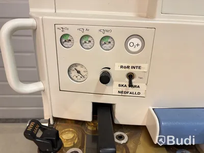 Anestesiarbetsstation Dräger, Julian och 2 st. kartonger med absorberkalk Drägersorb, CLIC 800+
