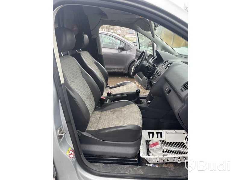 Volkswagen Caddy 1.6 TDI | 21440 mil | Manuell | 102 hk | 2012 - Defekt insprutning