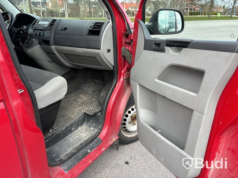 Volkswagen Transporter T5 2.0 TDI (140hk) -2013