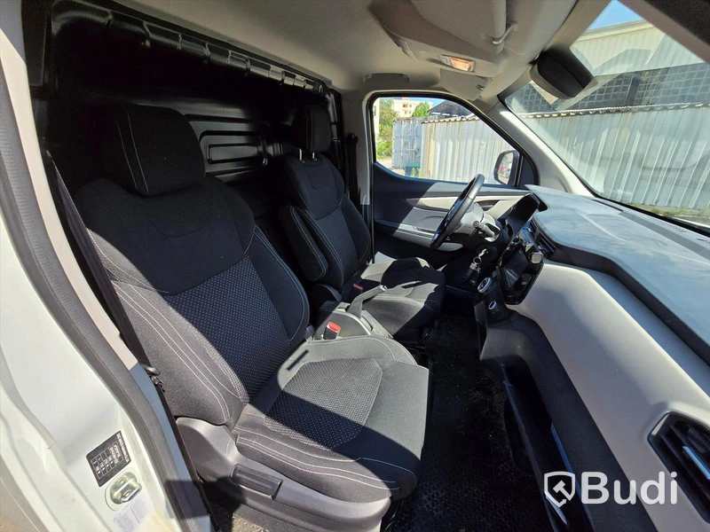 Personbil MAXUS E-DELIVER-2021